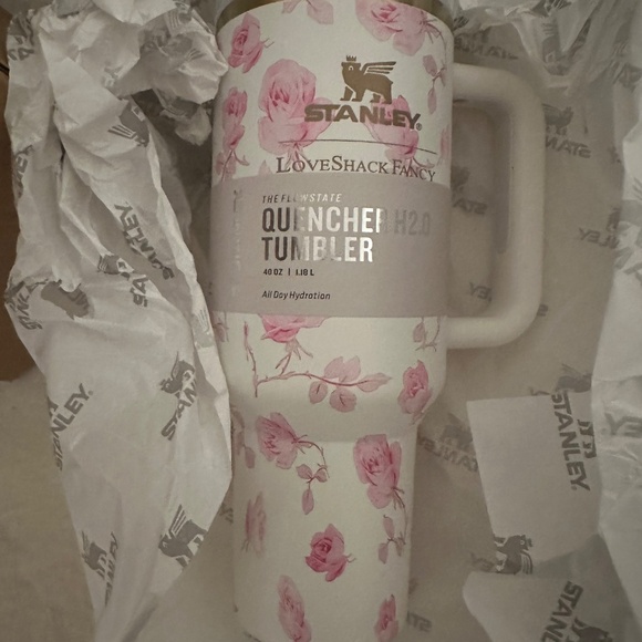 New Stanley cup - Picture 2 of 2